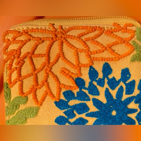 America & Beyond Embellished Zip Wallet & ID Pouch Bundle.Yellow Floral”. NWT - Picture 10 of 11